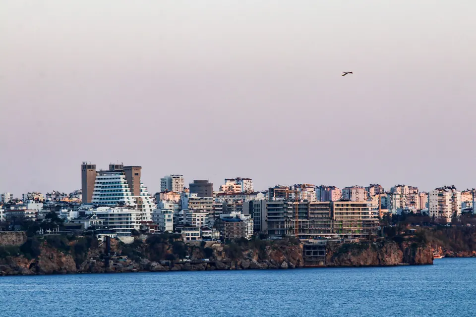 Küste von Antalya am Abend